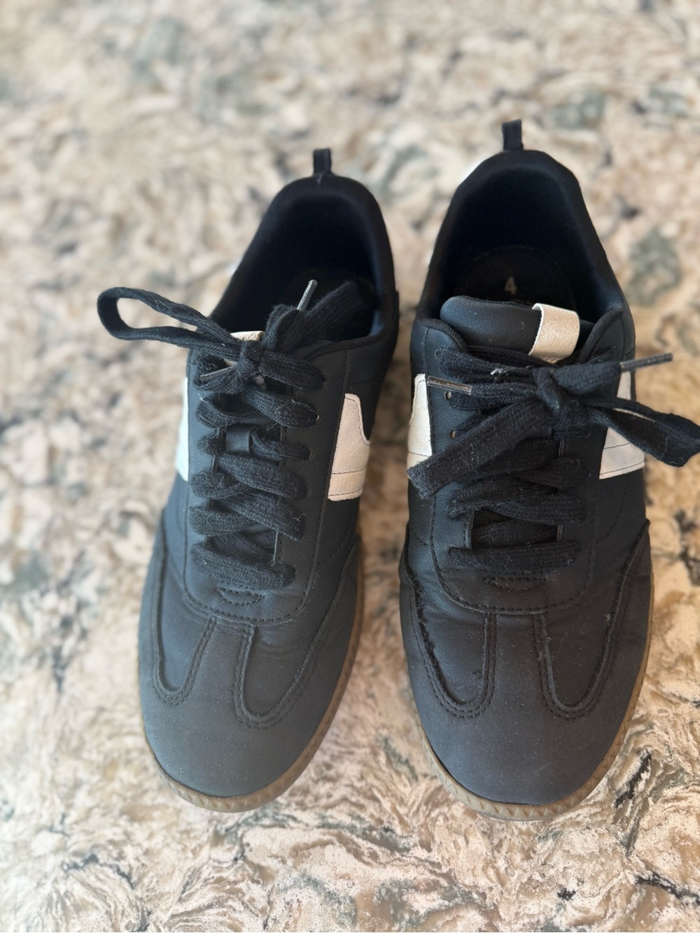 wonder nation Black and White Kids Sneakers